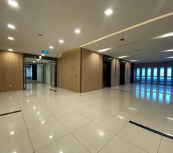 111 Somerset (D9), Office #470325081
